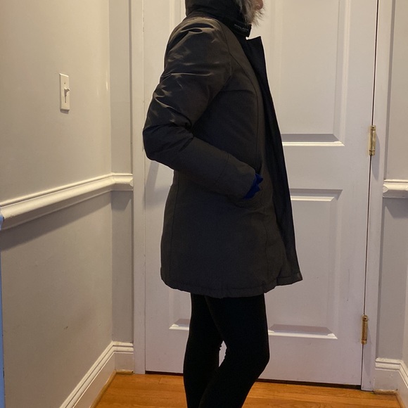 woolrich parka good used condition! - Picture 6 of 8